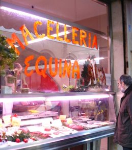 Horsemeat butchershop in Venice.JPG